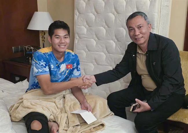 Hình ảnh đại diện cho bộ phận hỗ trợ khách hàng của qu88, sẵn sàng giải đáp mọi thắc mắc về chính sách cookie.